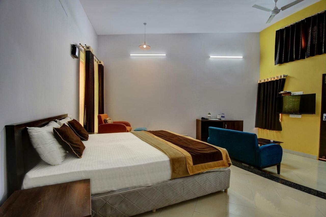 Palette - Arthigamya Spa & Resort Gokarna (Karnataka) Ngoại thất bức ảnh